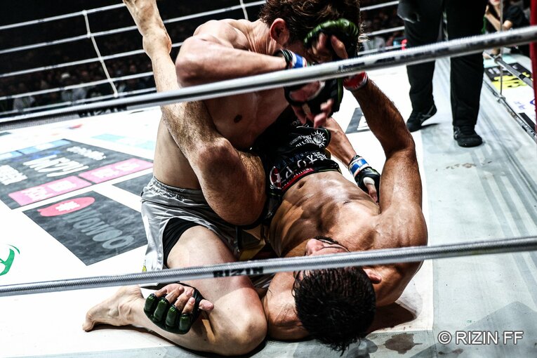 『超RIZIN.4』朝倉未来vs.クレベル・コイケ　©RIZIN FF
