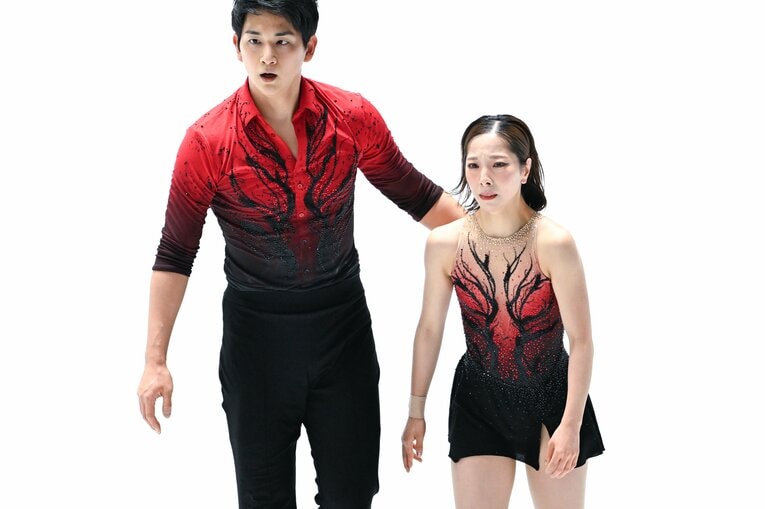 全日本選手権SP。三浦に左肩脱臼のアクシデントがあった【スワイプするとそのほかの写真もご覧になれます】　©Asami Enomoto