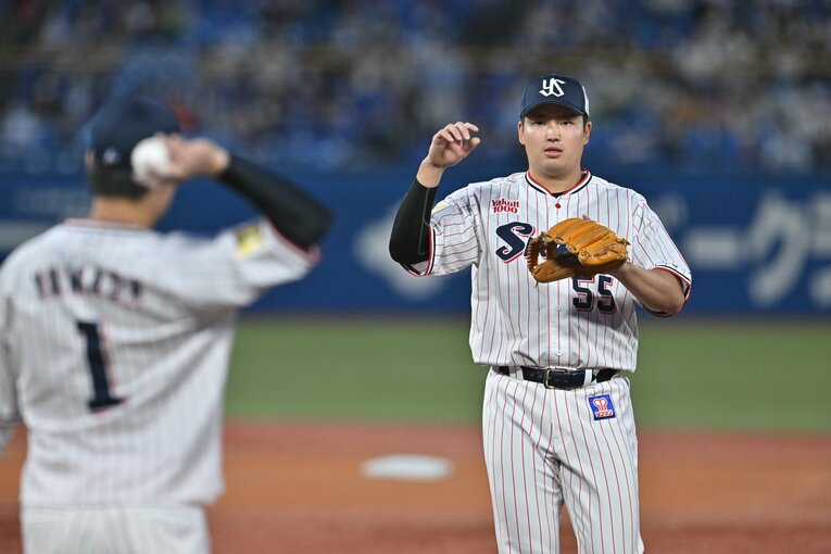 キャッチボールする「てつむね」　©Hideki Sugiyama