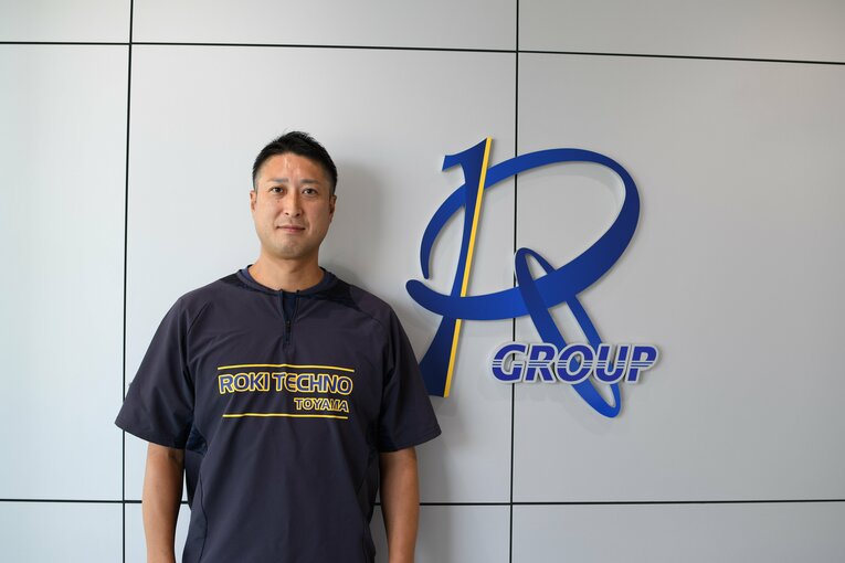 現在はロキテクノ富山で監督を務めている　©NumberWeb