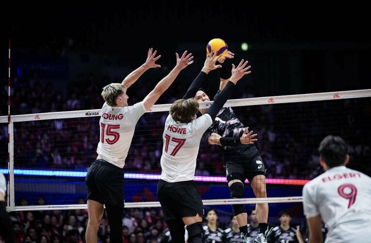 西田有志（VNLカナダ戦）©Volleyball World