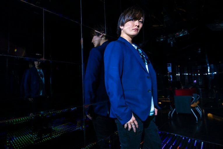 水着に集まる視線「胸が嫌で嫌でしかたがなかった」 女子水球代表だった成宮涼（29）が壮絶な治療の末、歌舞伎町ホストになるまで(2)