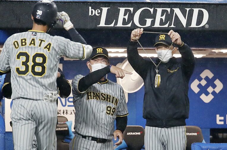 24日のヤクルト戦で阪神は今シーズン4勝目をマークした ／ photograph by Kyodo News