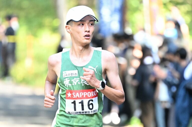 箱根駅伝予選会、終盤まで日本人トップを争う走りを見せて出場権獲得に貢献した前田。ラストイヤーに箱根路で真の力を見せられるか ／ photograph by Keiji Ishikawa