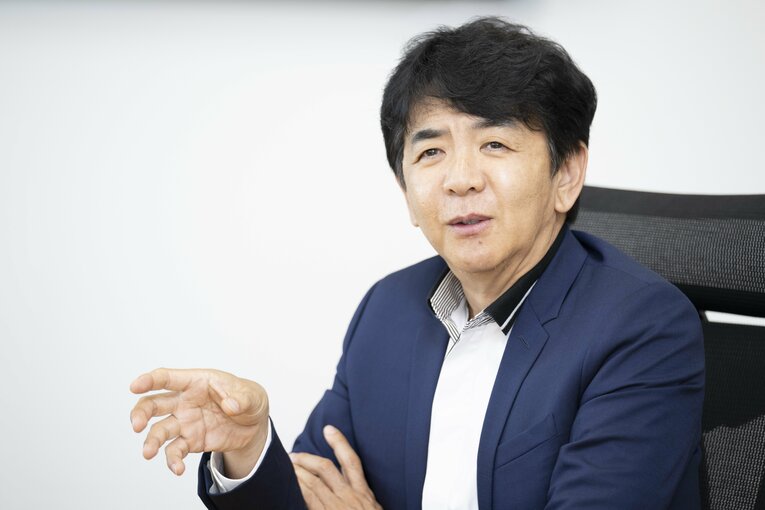 競技生活から退く2人への思いを語る木下氏　©Keiji Ishikawa