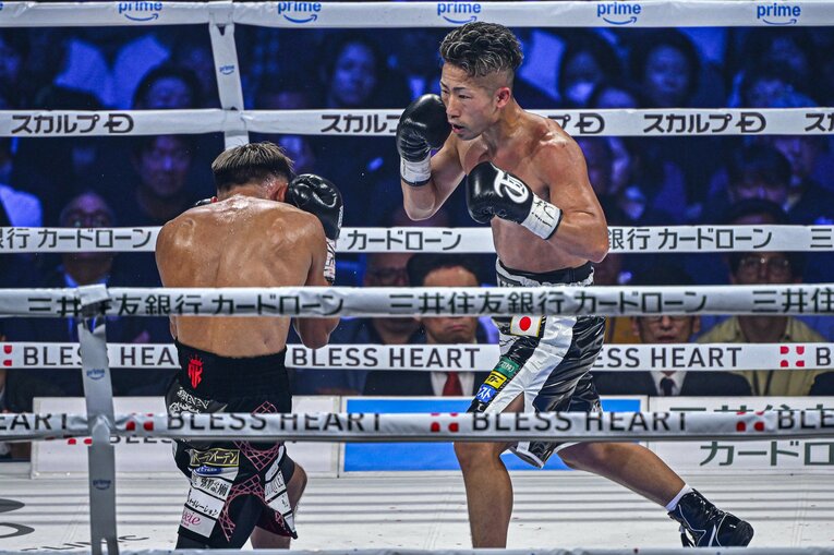 井上拓真vs.堤聖也（WBA世界バンタム級タイトルマッチ）©Takuya Sugiyama