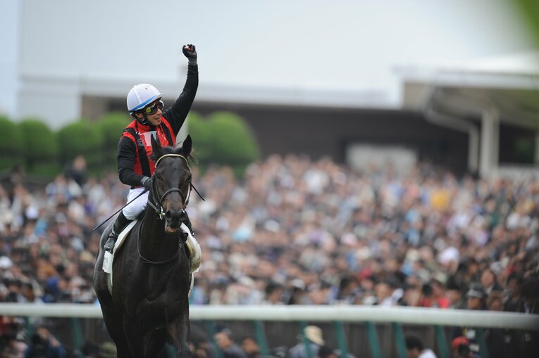 2010年のダービーを制したオニャンコポンの父エイシンフラッシュ　©Keiji Ishikawa