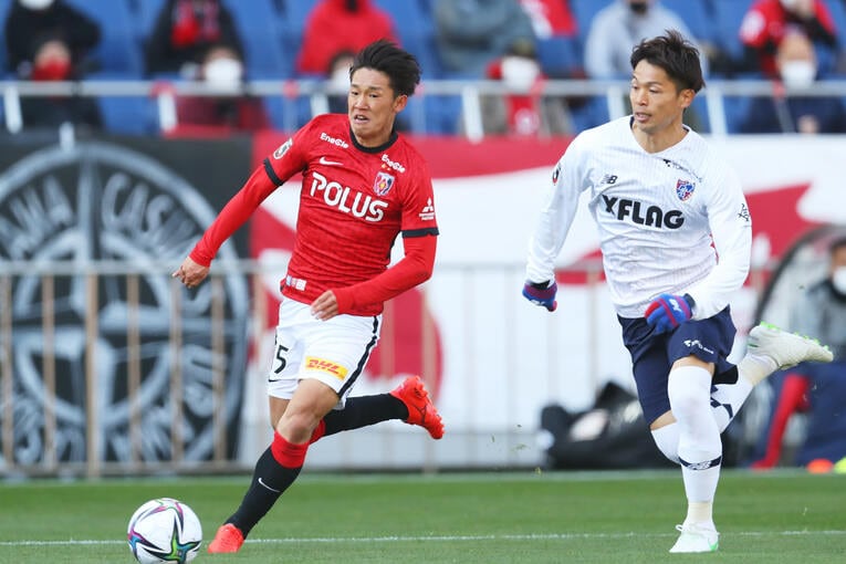 森重を出し抜いたプレーは明本の持ち味だったが、全体を通しても効いていた©Naoki Morita/AFLO