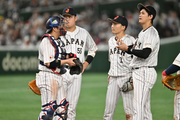 準々決勝イタリア戦に先発した大谷翔平のボールを受けた甲斐拓也　©︎Naoya Sanuki