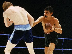 アレクシス・アルゲリョ 写真 2Lサイズ ロイヤル小林戦