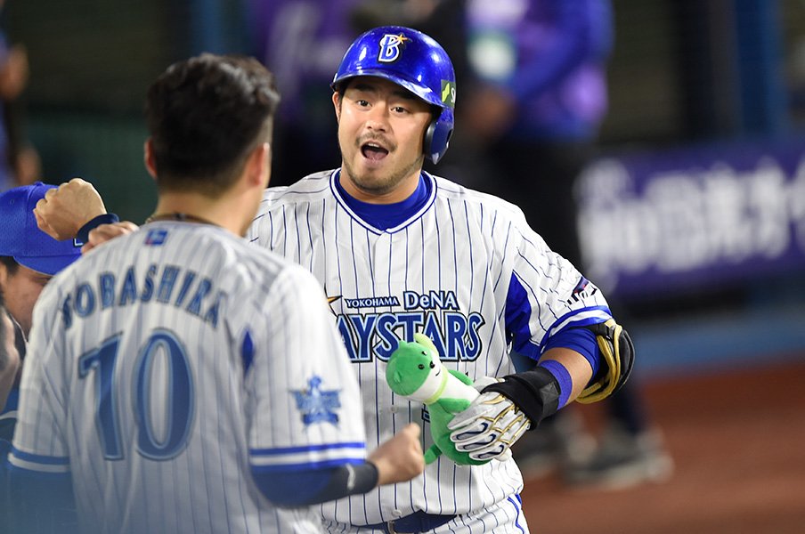 若手野手ブレイクの方程式発見!?今季と来季注目すべき選手とは。<Number Web> photograph by Naoya Sanuki
