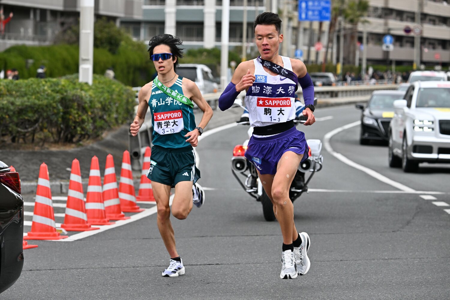 第100回箱根駅伝の3区で、熾烈な争いを繰り広げた青山学院大学・太田蒼生（当時3年）と駒大・佐藤圭汰（当時2年）©︎Naoya Sanuki
