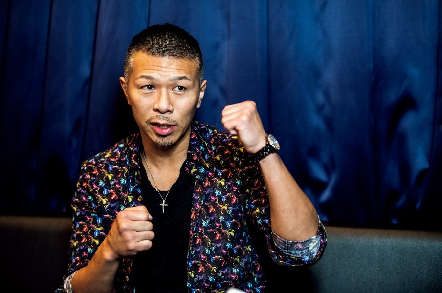 現在は解説者やジムの経営者として活動する内山高志氏。現役時代の戦績は27戦24勝（20KO）2敗1分　©Asami Enomoto