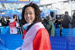 【必読】元五輪審査員も驚き「審査の軸がショーンから歩夢になっていた」…平野歩夢23歳“金メダルを引き寄せた”3つの軸とは
