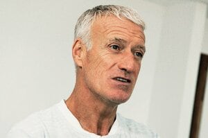 【前編を読む】＜王者の戦術論＞フランス代表監督デシャンが明かすW杯アルゼンチン戦の深層「メッシの力を弱め、混乱に陥れる」戦略とは