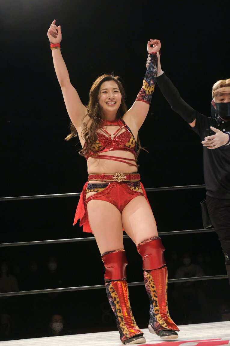 サイコロで勝敗が決まる？ 人気団体が “脱プロレス”で見せる女優たちのチャレンジとは…エース青野未来「エンタメだけど闘いがある」(82)