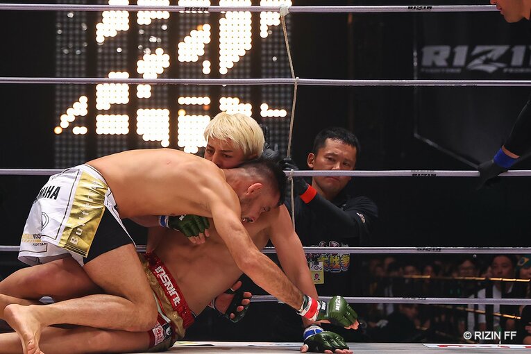 『RIZIN.43』クレベル・コイケvs.鈴木千裕　©RIZIN FF