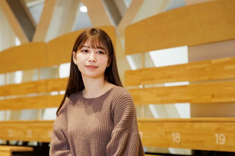 村田vsゴロフキンで“号泣”したワケは…天野麻菜と人気グラドル・雪平莉左が語る「リングガールのプロ意識」《特別グラビアインタビュー》(25)