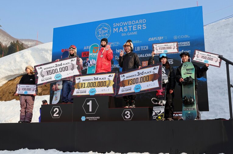 1億部作家・東野圭吾氏が発起人で“日本一上手いスノーボーダー”を決める『スノーボードマスターズ（SBM）』。第5回大会の模様をレポートする ／ photograph by Shigeki Yamamoto
