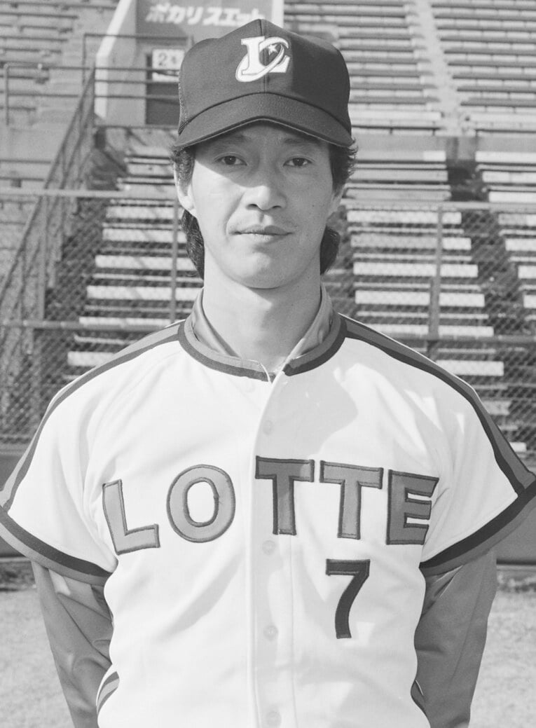 ロン毛がトレードマークだった現役時代の水上善雄　©JIJI PRESS