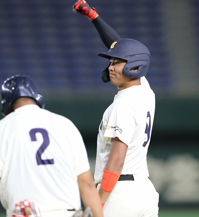 広陵高時代はドラフトで「まさかの指名漏れ」も経験した現在2年生の真鍋　©Sankei Shimbun