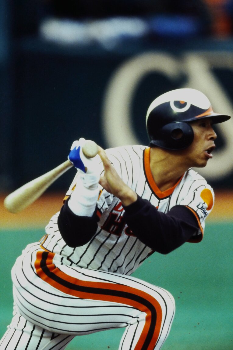 ダイエー時代の佐々木誠。「ガッチャマン」ヘルメットが懐かしい　©Koji Asakura