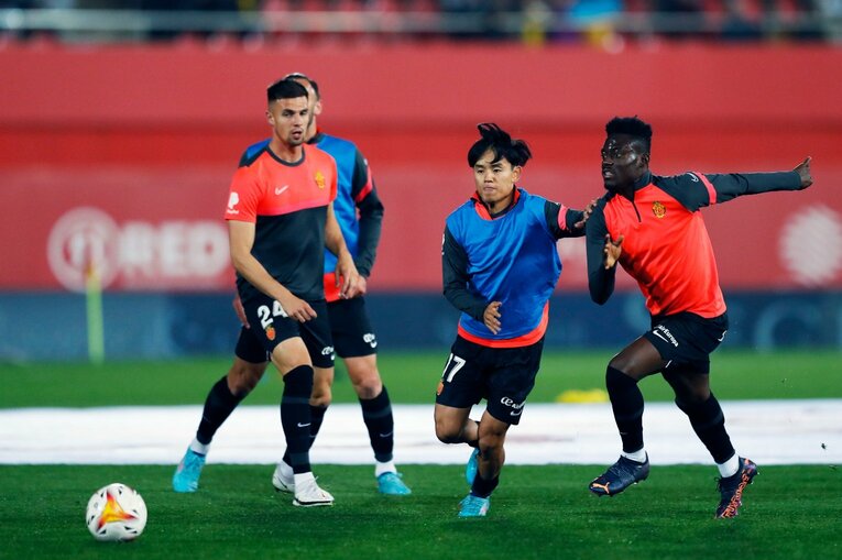 「クボ潰しにロドリゴが戻ってこない？」 “レアルでのライバル”に削られた久保建英… 手痛い敗戦の内実〈撮影者の視点〉(4)