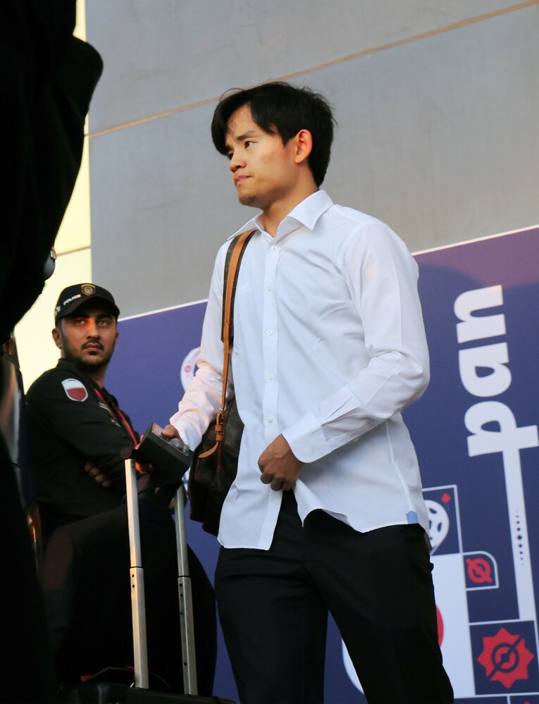 W杯を終え、カタールを出国する久保　©JIJI PRESS