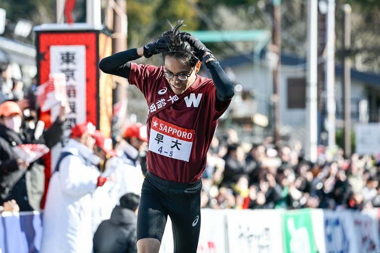 ゴール後、悔しさで思わず頭を抱えた工藤（２／４）　©Nanae Suzuki