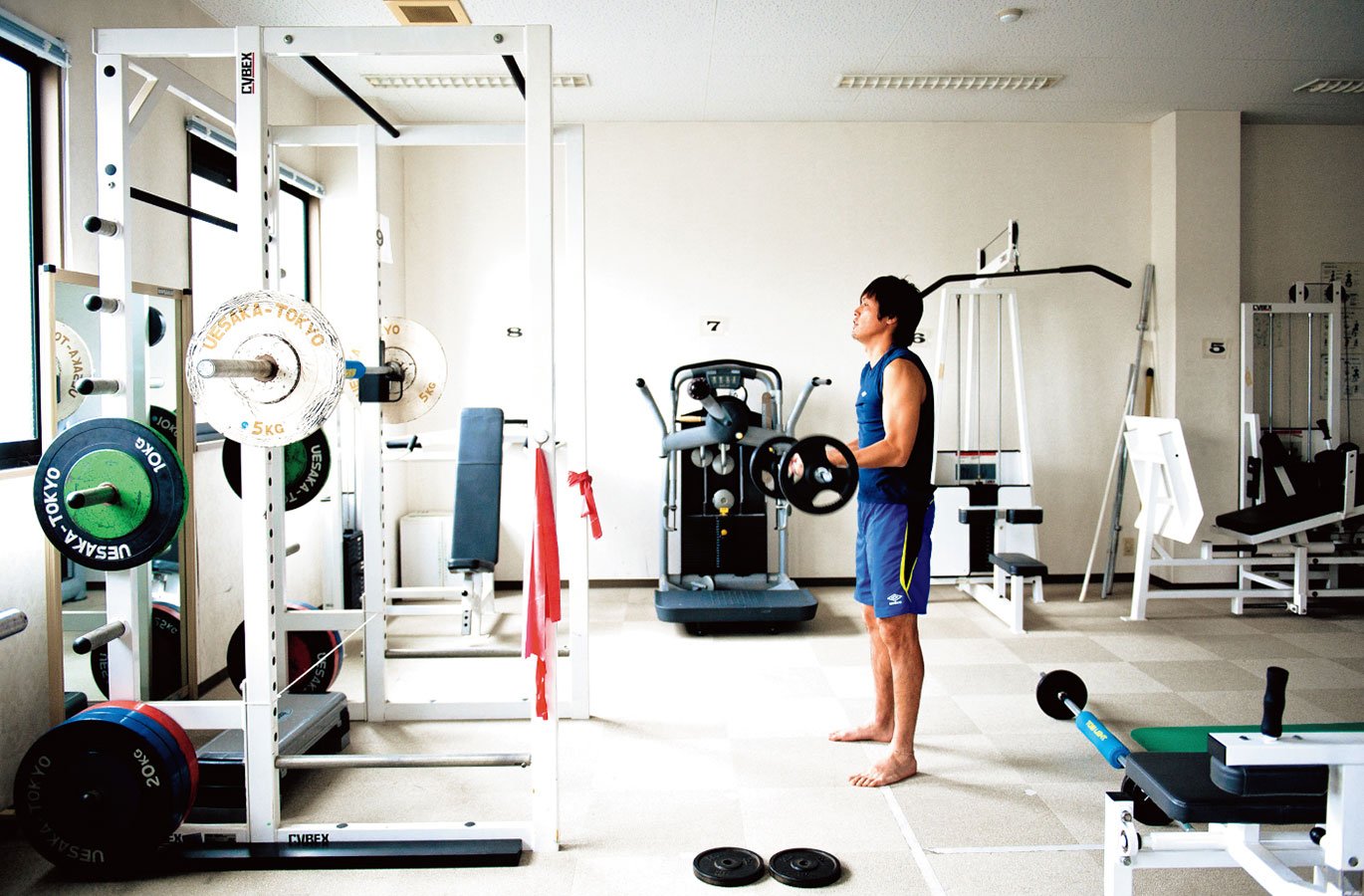 30代で進化する肉体》遠藤保仁が伝授する“ゆるトレ”の本質＜ヤット式は