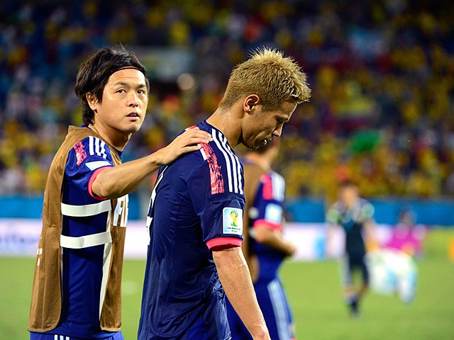 ザックジャパンの戦術的な問題は 主力と監督の 歩み寄り が生んだ 4 6 サッカー日本代表 Number Web ナンバー