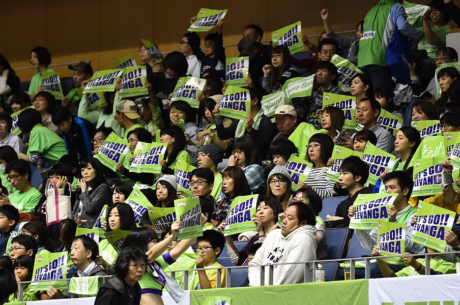 No.1経営者が語る、Bリーグの集客。全国共通の施策+地域ごとの変化球。<Number Web> photograph by B.LEAGUE