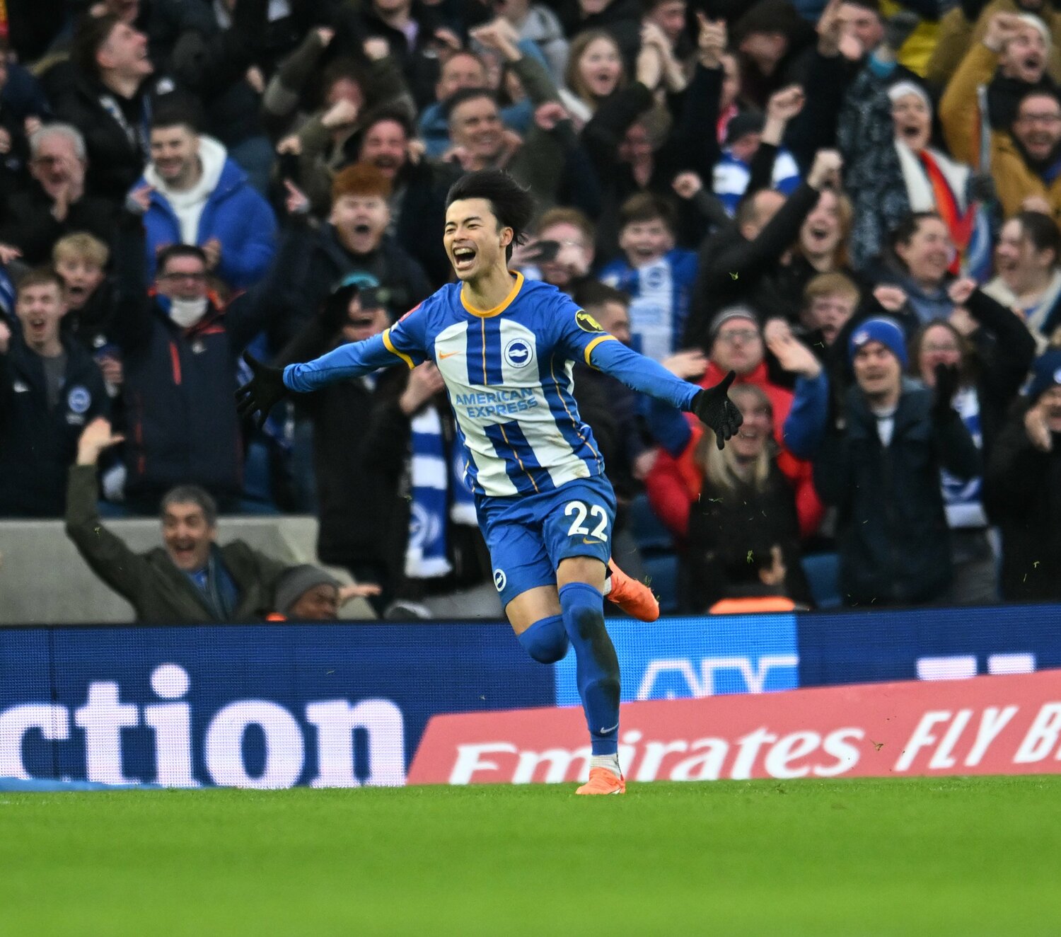 今季リーグ7ゴール4アシスト（28試合終了時点）とブレイクした三笘薫。初めてスタメンに起用されたのは10月末のチェルシー戦だった　©Getty Images