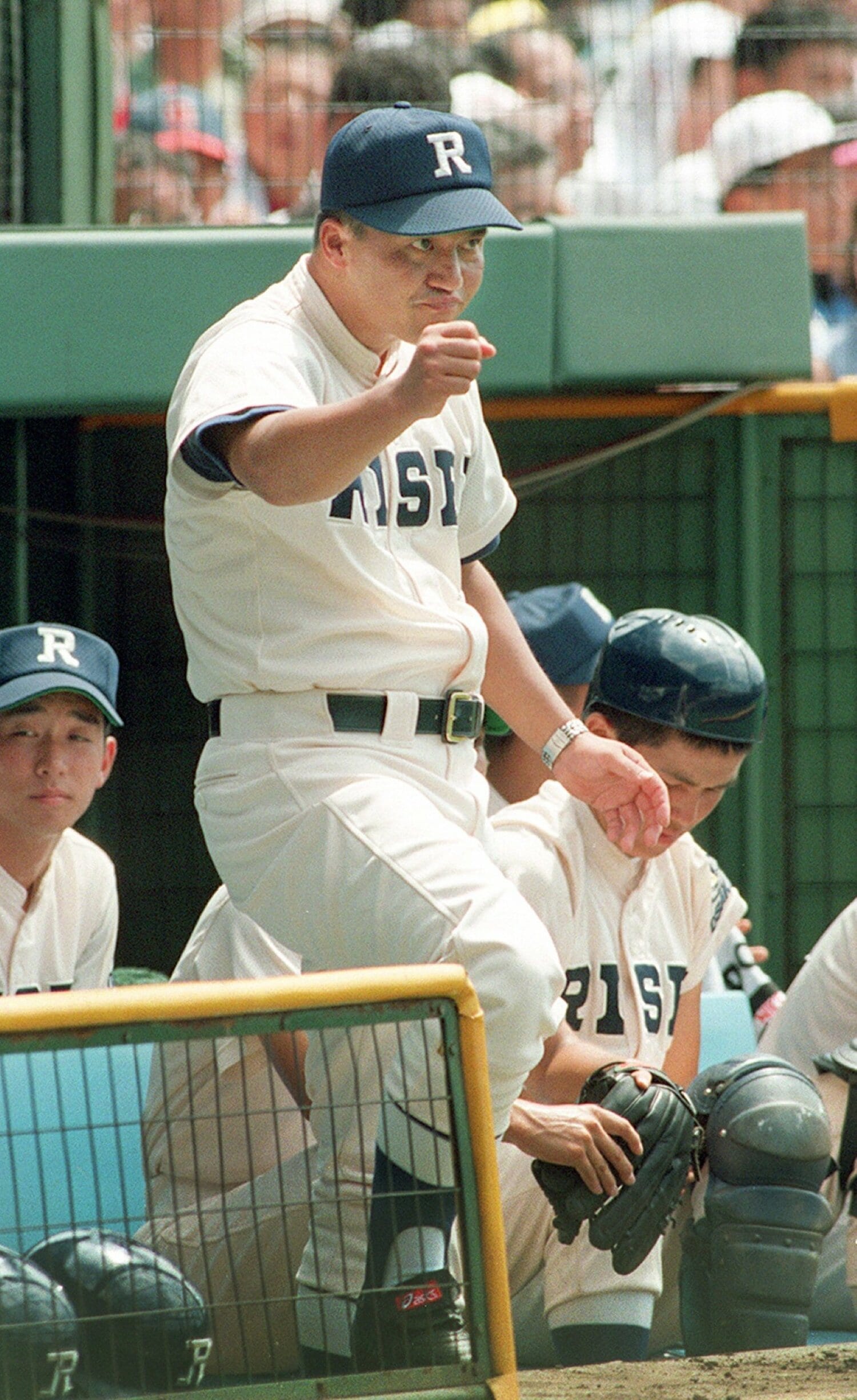 部員数1ケタの時代も 履正社高校をゼロから 甲子園優勝校 に育て上げた35年 岡田龍生監督 離れることに未練はない 2 4 高校野球 Number Web ナンバー