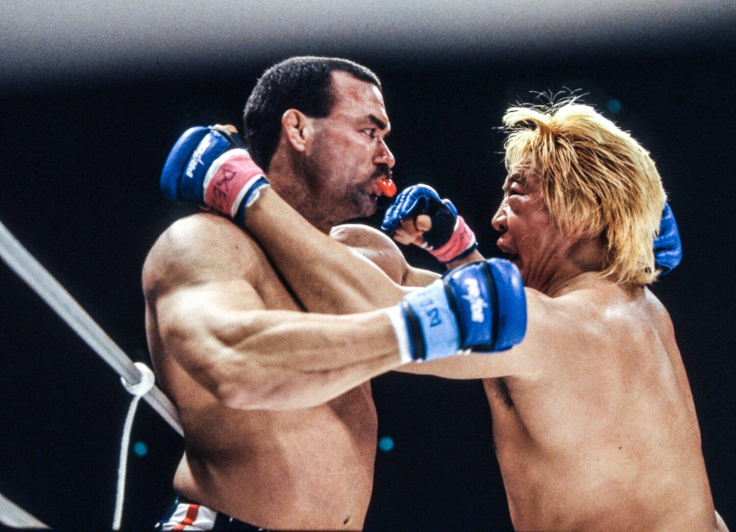 2002年6月23日、ドン・フライvs.高山善廣　©Susumu Nagao