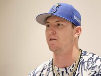 正捕手のテーマ”を自分の応援歌に。横浜・武山真吾が扇の要になる日
