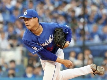 「年俸339万円だった右腕が…」中日ファンが思い入れる新星・松木平優太とは何者か？「両親と幼少期に別離」の境遇「夢はいつかおばあちゃんと…」＜Number Web＞ photograph by SANKEI SHIMBUN