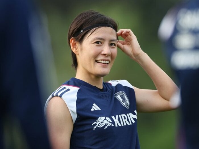“未来のなでしこ”と期待されて…猶本光29歳で初W杯「梢ねえさんに追いつけ、追い越せでがんばってきた」不遇時代も知るトレーナーが語った涙の真相<Number Web> photograph by YUTAKA/AFLO SPORT