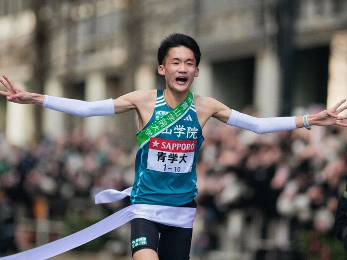 箱根駅伝で青学大・原監督が“まさかの采配”「自分も驚きました」青学大“最強世代のエース”が10区起用のナゼ「自信を持って送り出してくれた」＜Number Web＞ photograph by Yuki Suenaga