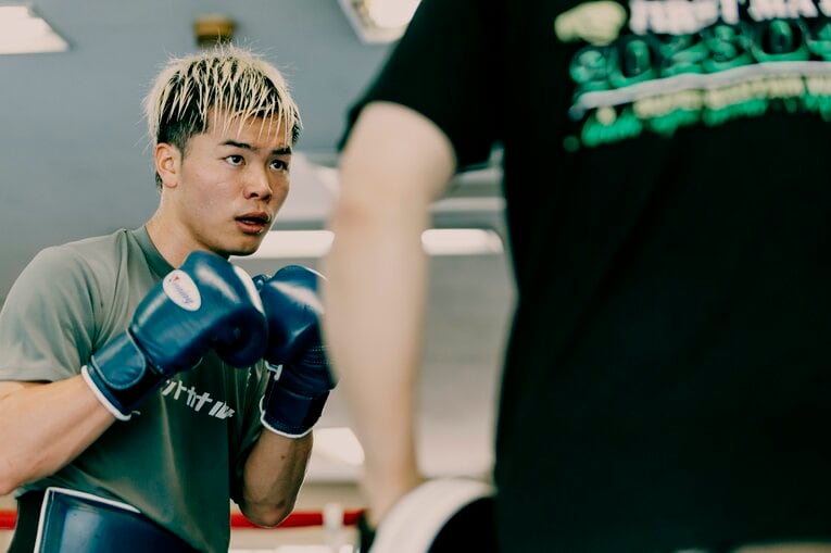 那須川天心のミット打ち（2024年5月撮影）©Kiichi Matsumoto