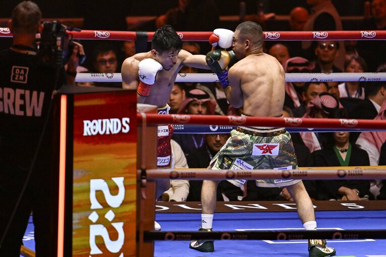 中谷潤人vs.セバスチャン・エルナンデス　©Hiroaki Finito Yamaguchi