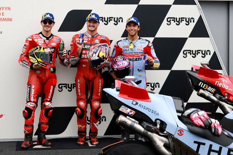 左からバニャイア、ジャック・ミラー、エネア・バスティアニーニ。ドゥカティが予選上位を占めるのは、もはや珍しくない出来事　©Satoshi Endo