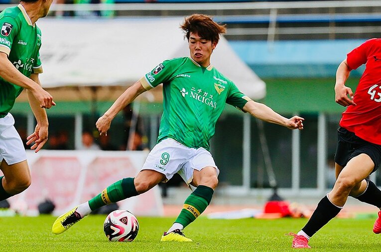 ヴェルディのエースとして期待される染野唯月。16年ぶりのJ1で緑の旋風を巻き起こすか ／ photograph by Tatsu Ikeda