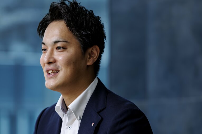 現在はオープンハウスグループ営業職の柴田貴広さん　©Kiichi Matsumoto