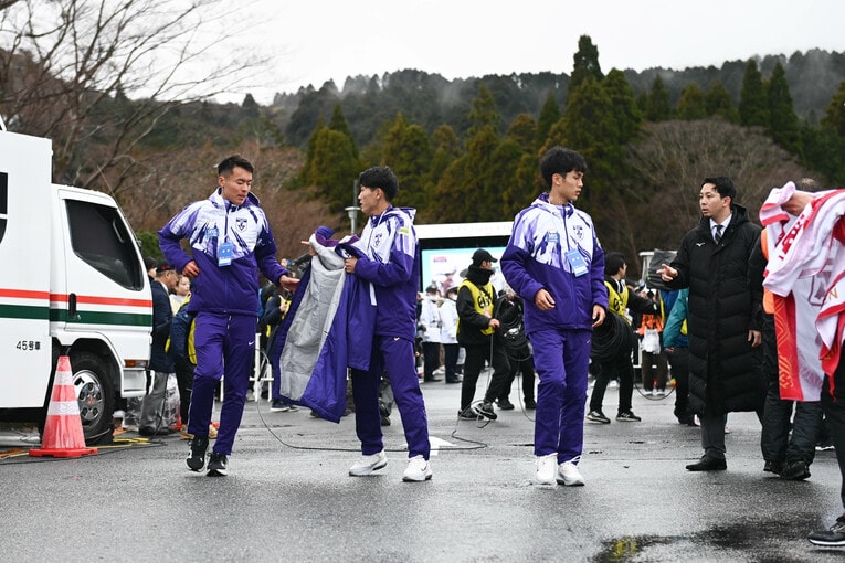 3本柱を投入した3区までで首位をキープできなかったが、設定タイムを上回る走りを見せていた　©Nanae Suzuki