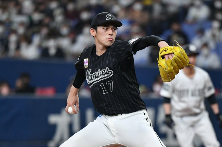 “令和の怪物”こと佐々木朗希。大船渡高3年時に163kmをマークした「投げない逸材」を川越コーチはどう育てたのか　 ／ photograph by BUNGEISHUNJU