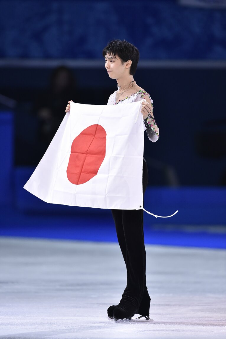 2014年ソチ五輪で金メダルを獲得した羽生結弦　©JMPA