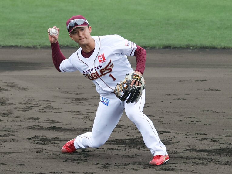5球団競合の末、楽天に進んだ宗山。現状ではまだ目を引くわけではないが…？　　©JIJI PRESS