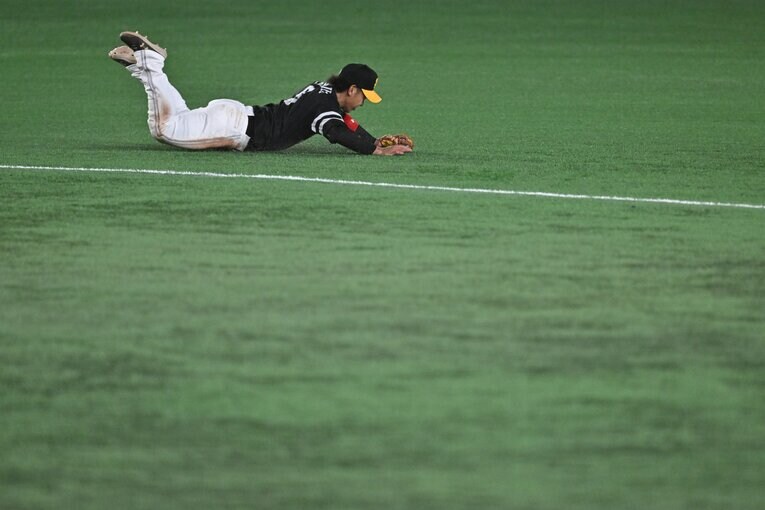 2023年版ランキングで2位に輝いた今宮健太（ソフトバンク）　©BUNGEISHUNJU