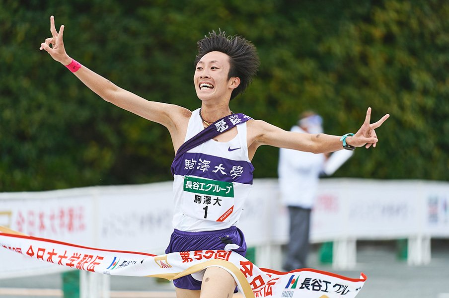 全日本大学駅伝は駒大vs.青学大だったが……〈第98回箱根駅伝〉で“2強”に割って入る大学は?<Number Web> photograph by Yuki Suenaga